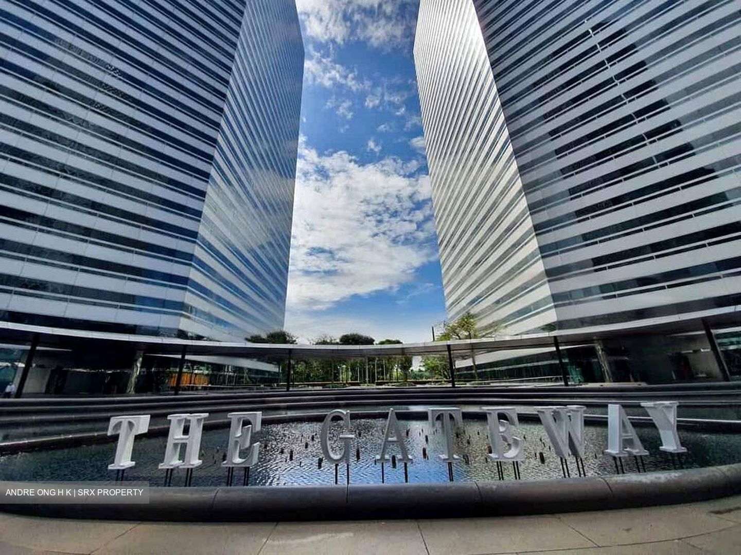 Gateway East (D7), Office #451218801